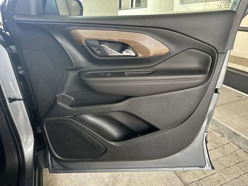 Used 2020 GMC Terrain SLE w/ Driver Convenience Package image 35