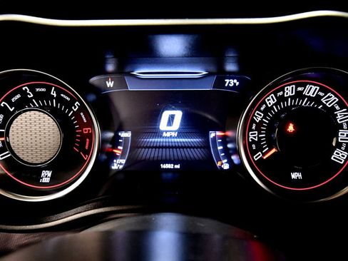Used 2020 Dodge Challenger R/T Scat Pack RWD image 19