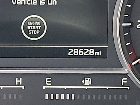 Certified 2023 Kia Sorento S w/ Panoramic Sunroof Package image 18