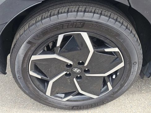 Certified 2024 Hyundai Ioniq 5 SEL RWD image 7