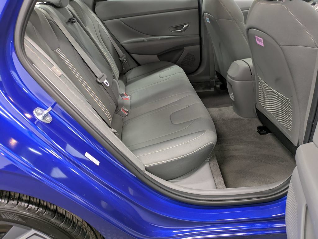 Certified 2025 Hyundai Elantra SEL w/ Cargo Package FWD image 26