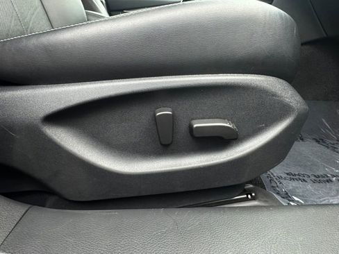 Used 2023 INFINITI Q50 Luxe w/ Cargo Package image 30