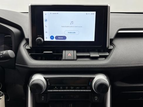 Used 2025 Toyota RAV4 LE FWD image 19