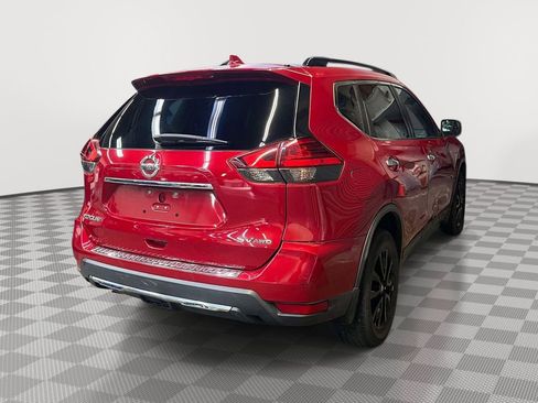 Used 2017 Nissan Rogue SV w/ Midnight Edition Package AWD/4WD image 4