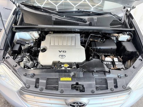 Used 2013 Toyota Highlander Limited w/ Protection Pkg AWD/4WD image 27