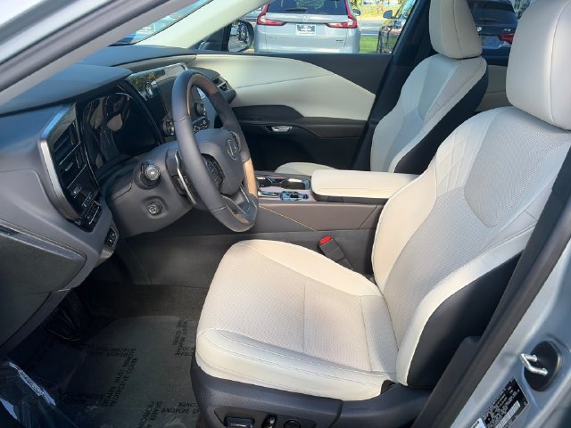 Used 2024 Lexus RX 350 Premium w/ Cold Area Package AWD/4WD image 25