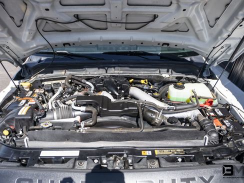 Used 2014 Ford F250 XL w/ Power Equipment Group AWD/4WD image 13