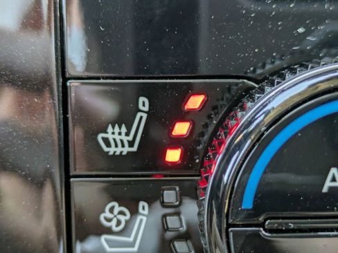 New 2025 Nissan Pathfinder Platinum w/ Cargo Package image 24