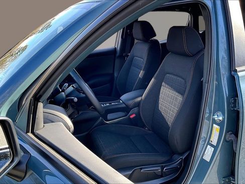 Used 2025 Honda HR-V Sport image 17