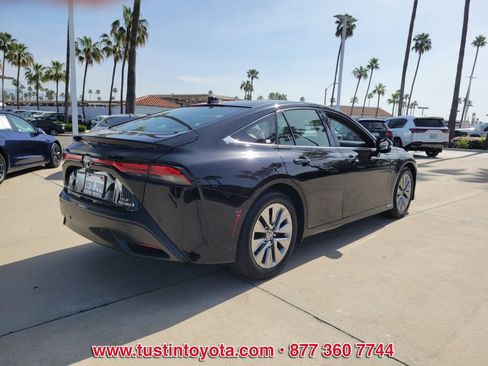 Certified 2023 Toyota Mirai XLE w/ Advanced Technology Package image 4