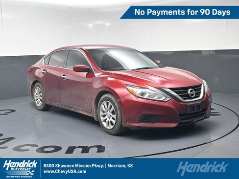 Used 2017 Nissan Altima 2.5 S w/ Power Driver Seat Package FWD image 1