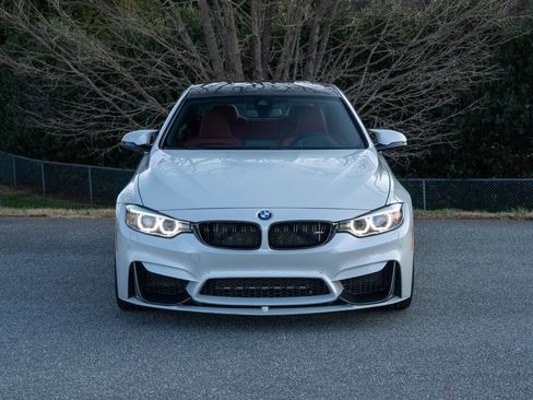 Used 2017 BMW M4 Coupe image 5