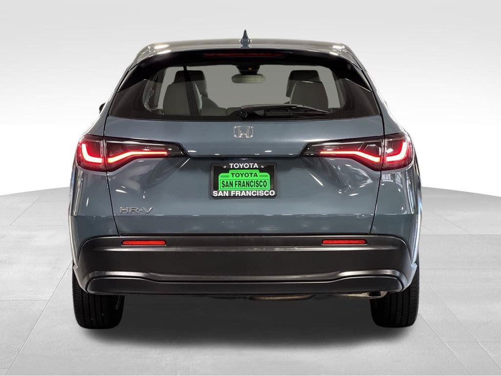 Used 2025 Honda HR-V LX image 4