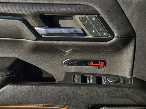 Used 2024 GMC Sierra 1500 AT4 w/ Technology Package image 24