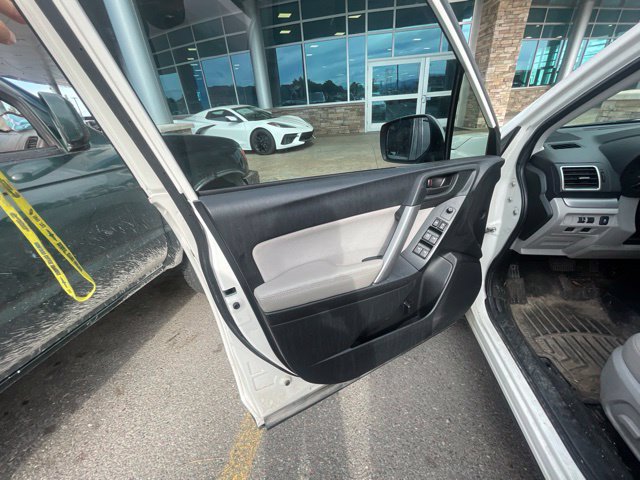 Used 2016 Subaru Forester 2.5i Premium w/ Protection Package #1 AWD/4WD image 6