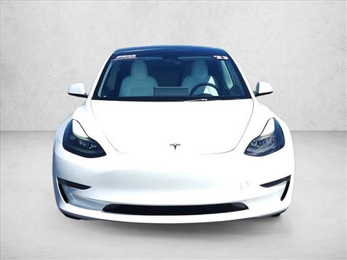 Used 2023 Tesla Model 3 Performance AWD/4WD image 2