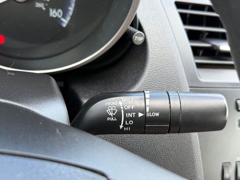 Used 2012 MAZDA MAZDA3 i Sport image 21