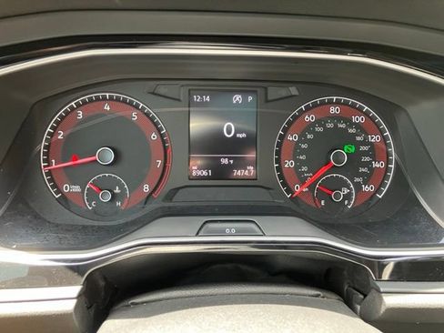 Used 2020 Volkswagen Jetta SE w/ SE Cold Weather Package FWD image 3