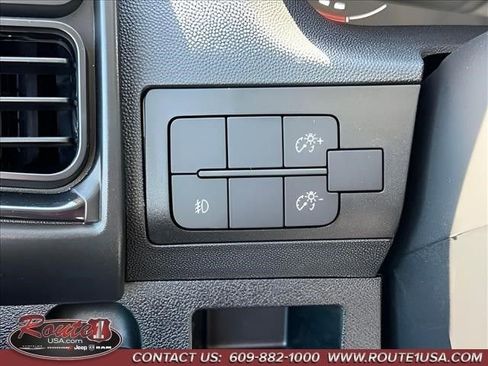 Used 2024 RAM ProMaster 3500 w/ Delivery Van Package FWD image 15