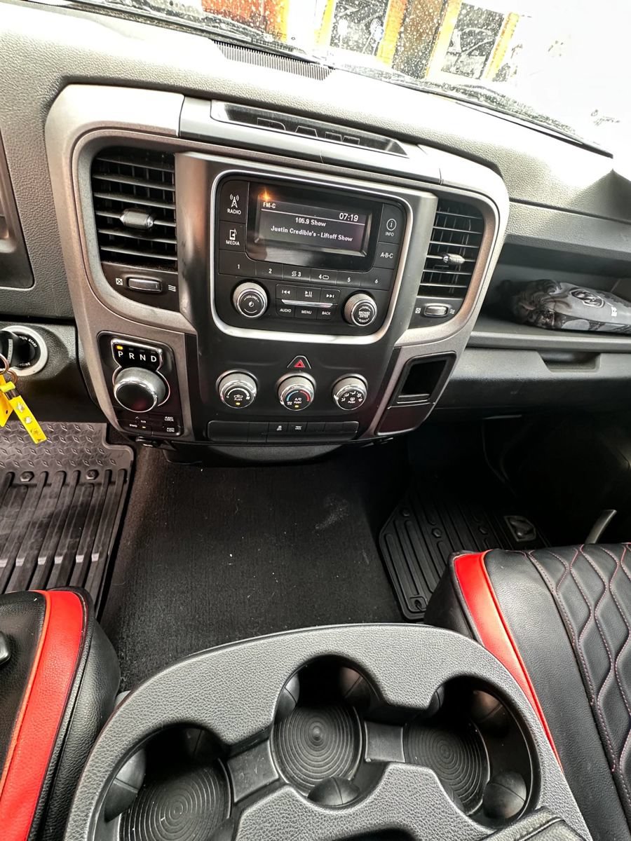 Used 2019 RAM 1500 Express AWD/4WD image 7