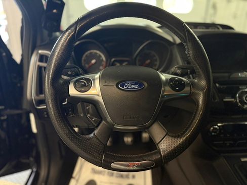 Used 2014 Ford Focus ST w/ Equipment Group 202A FWD image 23