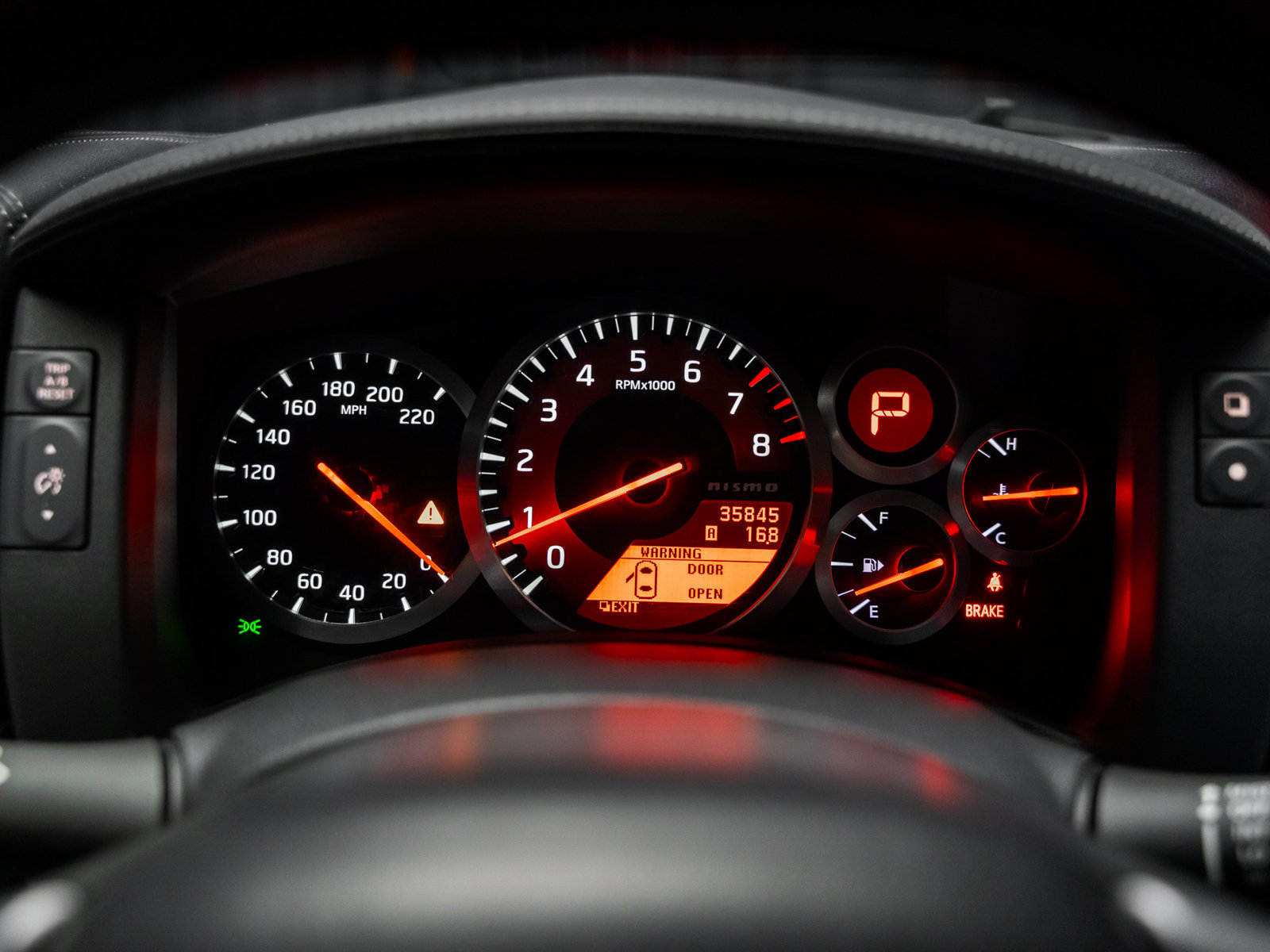 Used 2009 Nissan GT-R Premium AWD/4WD image 51