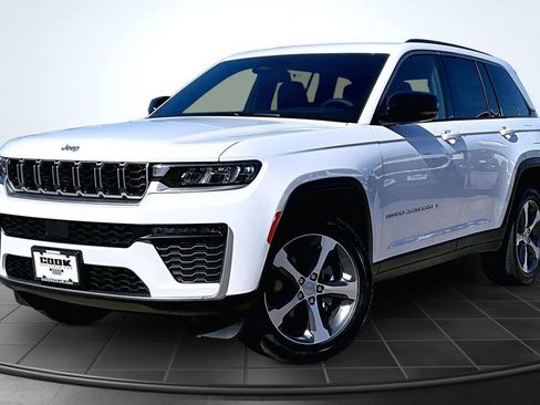New 2026 Jeep Grand Cherokee Limited image 2