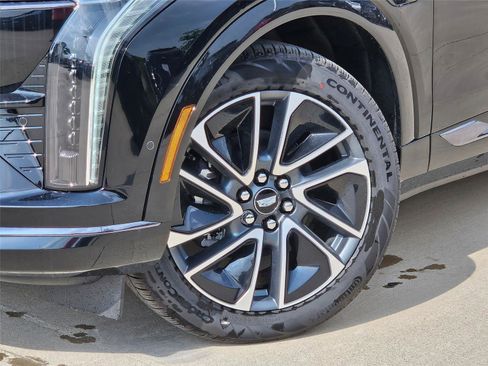 New 2026 Cadillac Optiq Sport 1 RWD image 7
