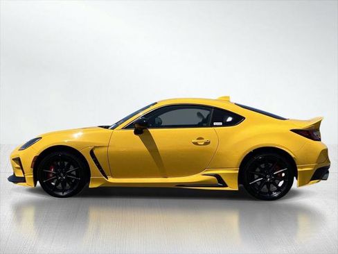 Certified 2026 Toyota GR86 YUZU Limited w/ GR Aero Kit RWD image 2