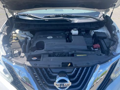 Used 2017 Nissan Murano Platinum w/ Platinum Technology Package AWD/4WD image 12