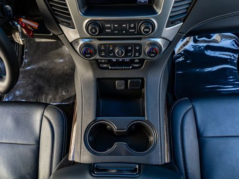 Used 2018 Chevrolet Tahoe LS image 26