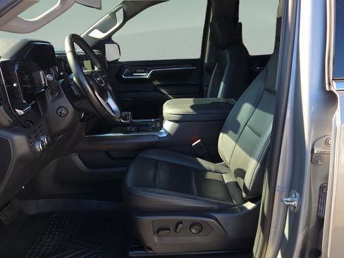 Used 2023 GMC Sierra 1500 SLT w/ SLT Premium Package image 25