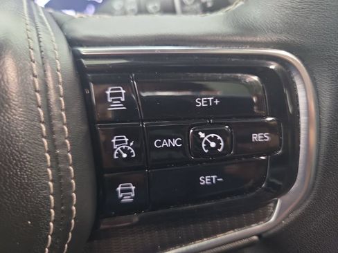 Used 2024 Jeep Grand Wagoneer Series II Obsidian w/ Quick Order Packagew 28T AWD/4WD image 26
