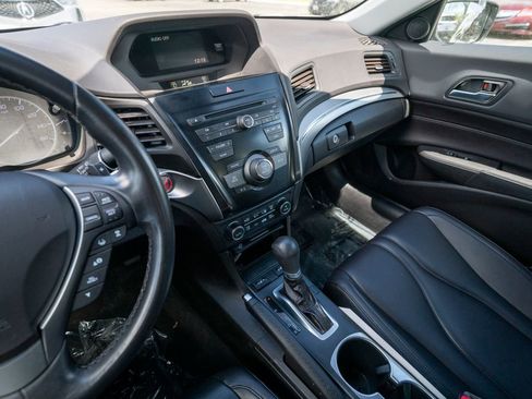 Certified 2019 Acura ILX FWD image 29