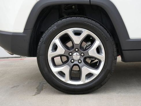 Used 2020 Jeep Compass Limited AWD/4WD image 23