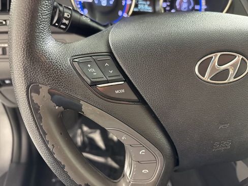 Used 2011 Hyundai Sonata GLS image 22