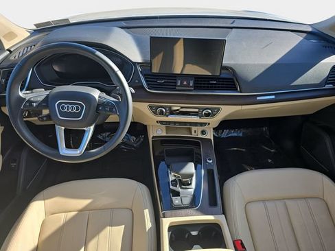 Used 2023 Audi Q5 2.0T Premium Plus w/ Premium Plus Package AWD/4WD image 10