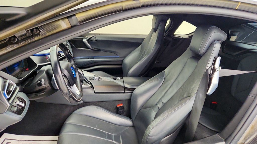 Used 2015 BMW i8 AWD/4WD image 23