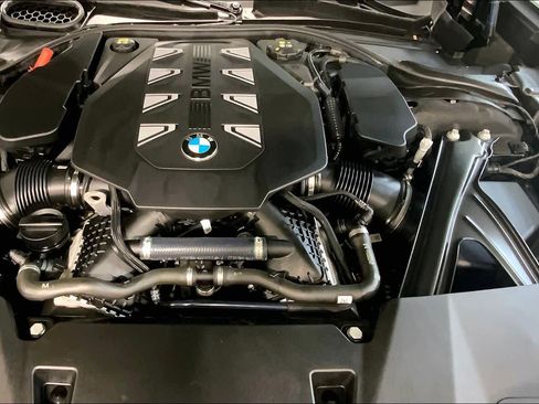 Certified 2023 BMW 760i xDrive 760i xDrive image 31