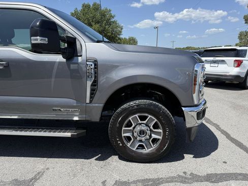 Used 2025 Ford F250 Lariat AWD/4WD image 44