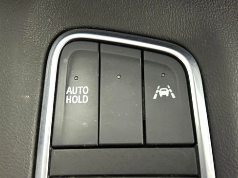 Used 2021 Cadillac Escalade ESV Premium Luxury AWD/4WD image 25
