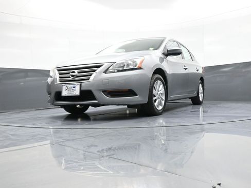 Used 2013 Nissan Sentra S FWD image 25