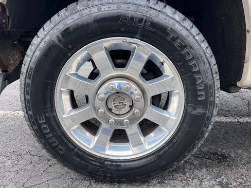 Used 2009 Ford F250 Lariat AWD/4WD image 16