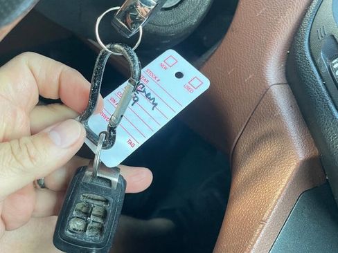 Used 2016 Chevrolet Equinox LTZ w/ Enhanced Convenience Package image 42