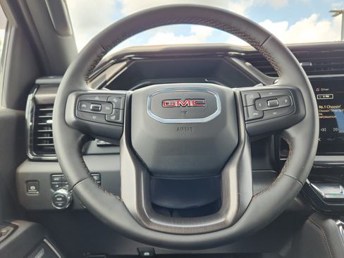 Used 2024 GMC Sierra 1500 AT4 AWD/4WD image 21