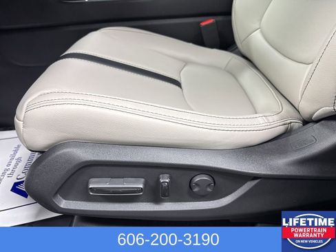 New 2026 Honda Pilot Touring image 31