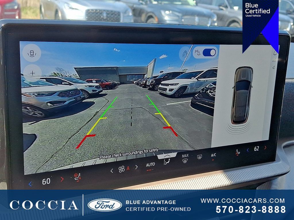 Certified 2025 Ford Explorer Active w/ Active Comfort Package AWD/4WD image 19