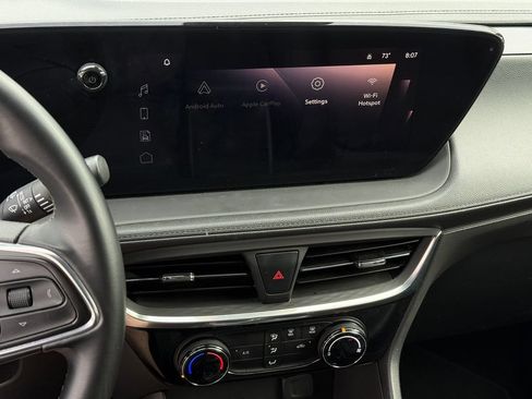 Used 2024 Buick Encore GX Sport Touring FWD image 27
