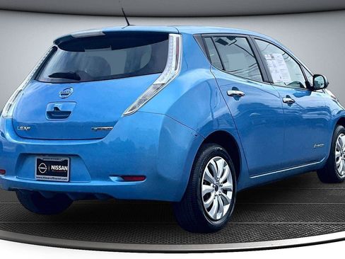 Used 2013 Nissan Leaf S w/ Charger Pkg FWD image 7