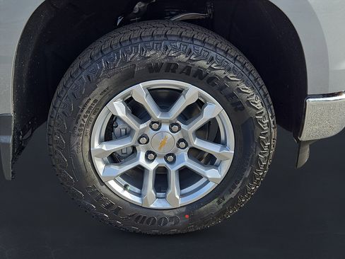 New 2026 Chevrolet Silverado 1500 LT image 10